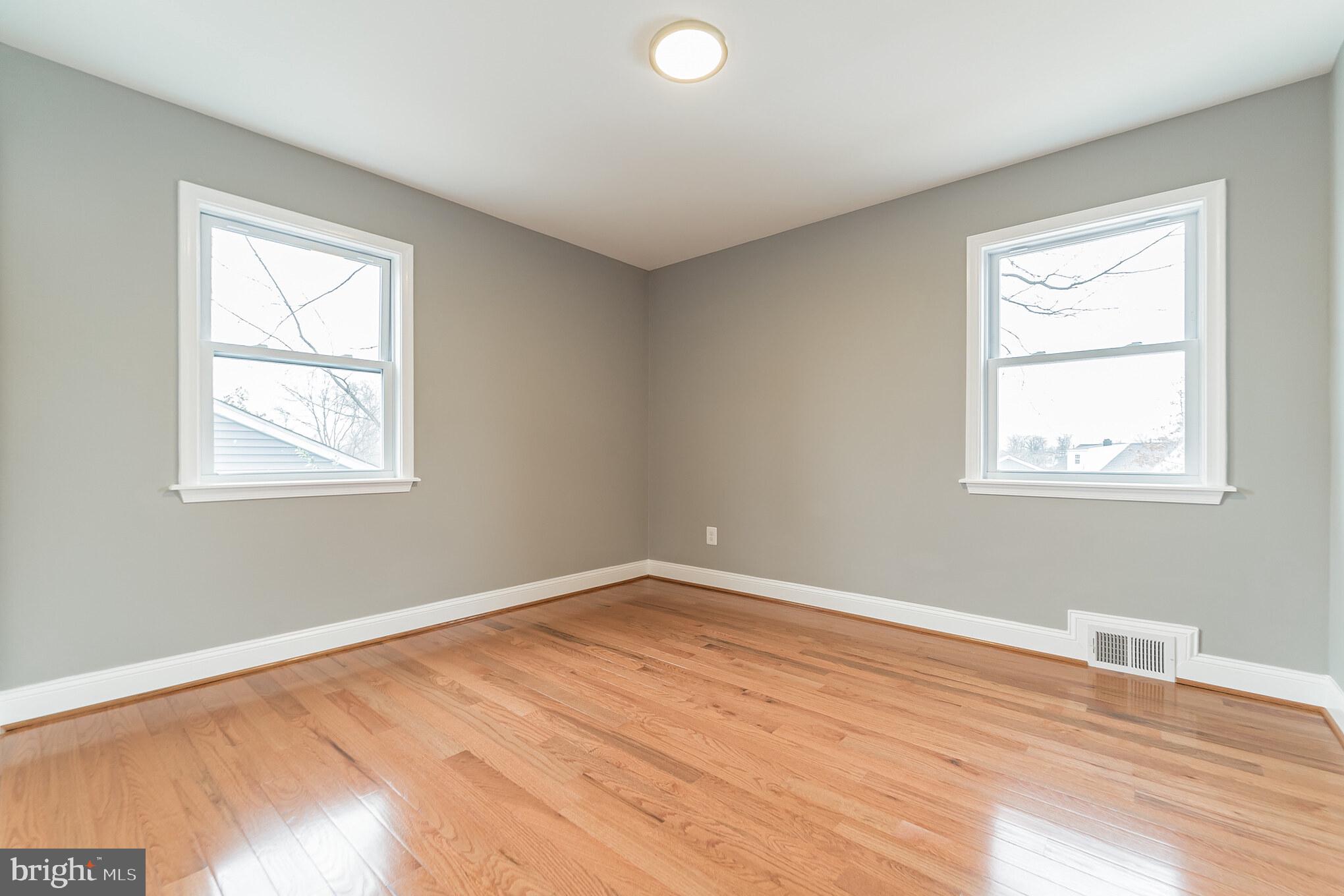 5504 Decatur Street Hyattsville, MD 20781 - Photo 14 of 30 Gallery Image 14