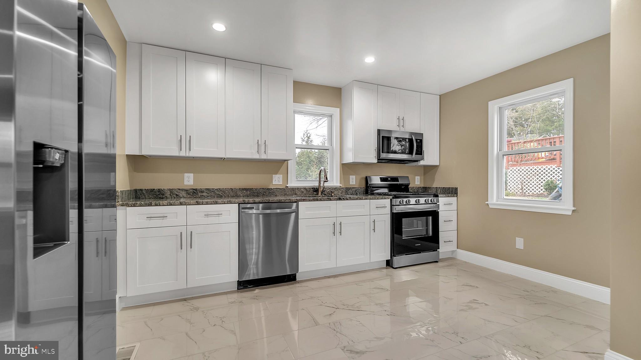 5504 Decatur Street Hyattsville, MD 20781 - Photo 4 of 30 Gallery Image 4