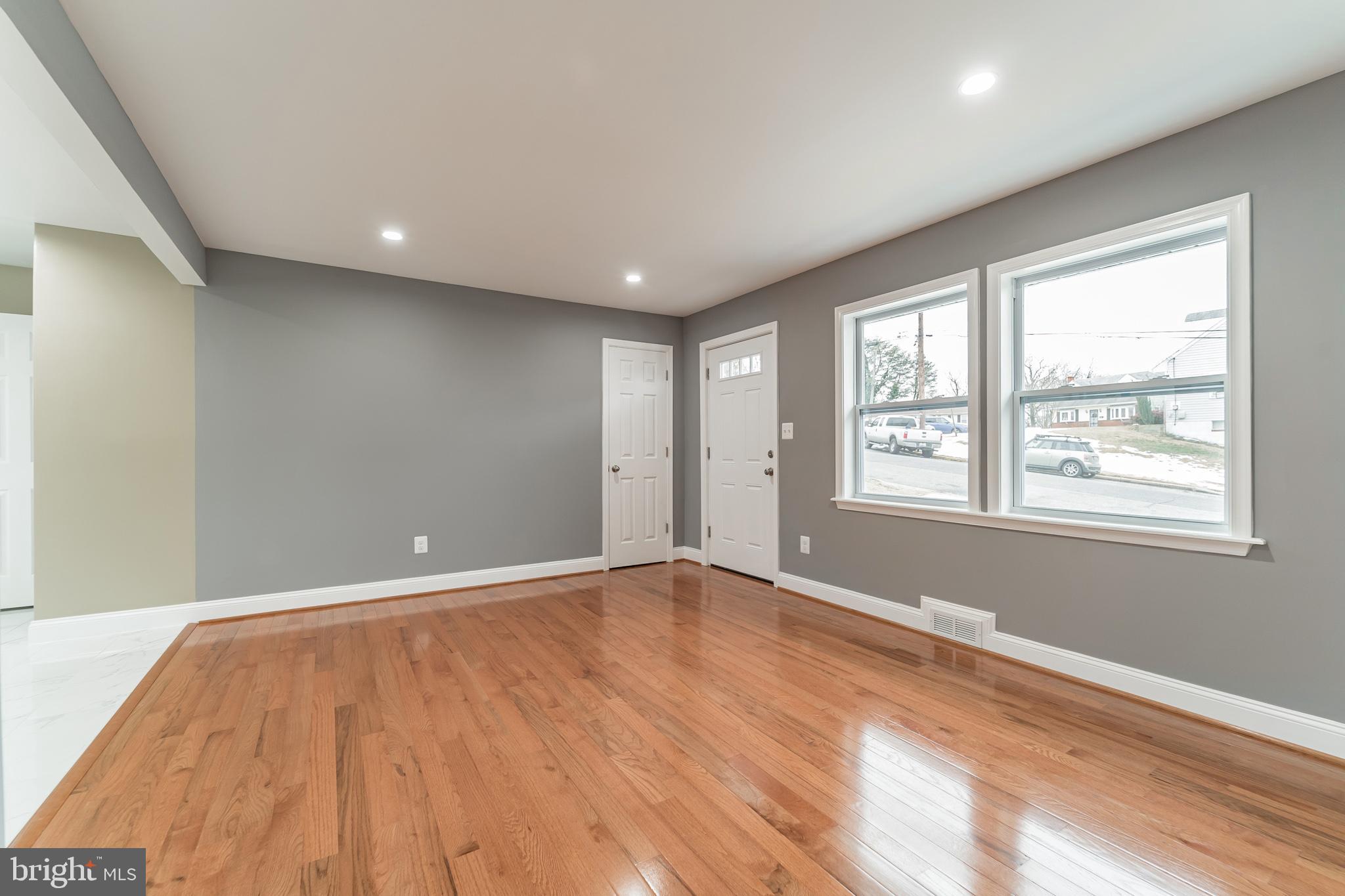 5504 Decatur Street Hyattsville, MD 20781 - Photo 10 of 30 Gallery Image 10