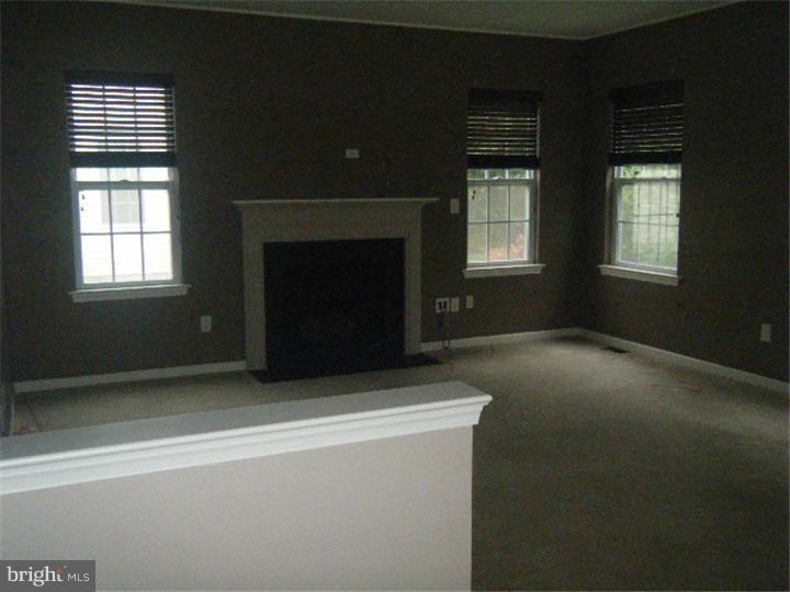 39 Riverside Road Dover, DE 19904 - Photo 7 of 13 Family Room