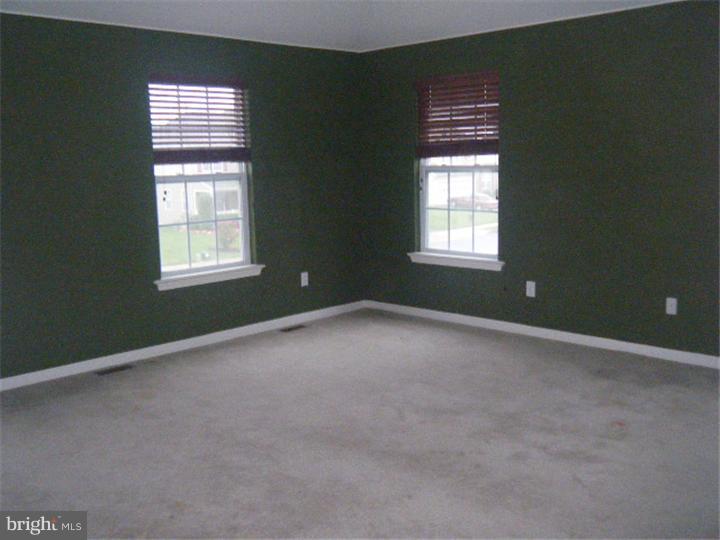 39 Riverside Road Dover, DE 19904 - Photo 8 of 13 Master Bedroom