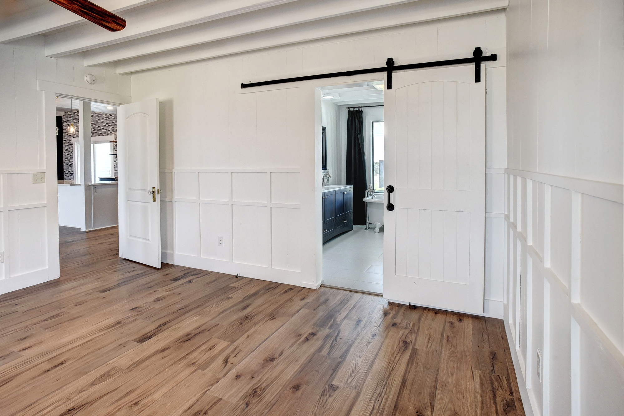 4165 Pin Oak Road Muldoon, TX 78949 - Photo 16 of 44