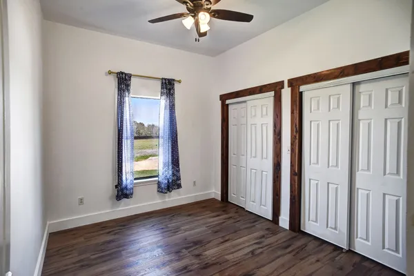 $760,000 | 4165 Pin Oak Road, Muldoon, TX 78949