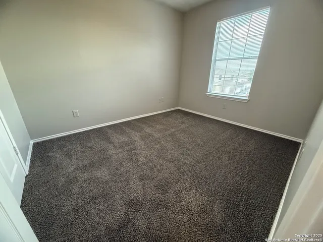 $1,095 | 5602 Golf Mist, Unit 2, San Antonio, TX 78244