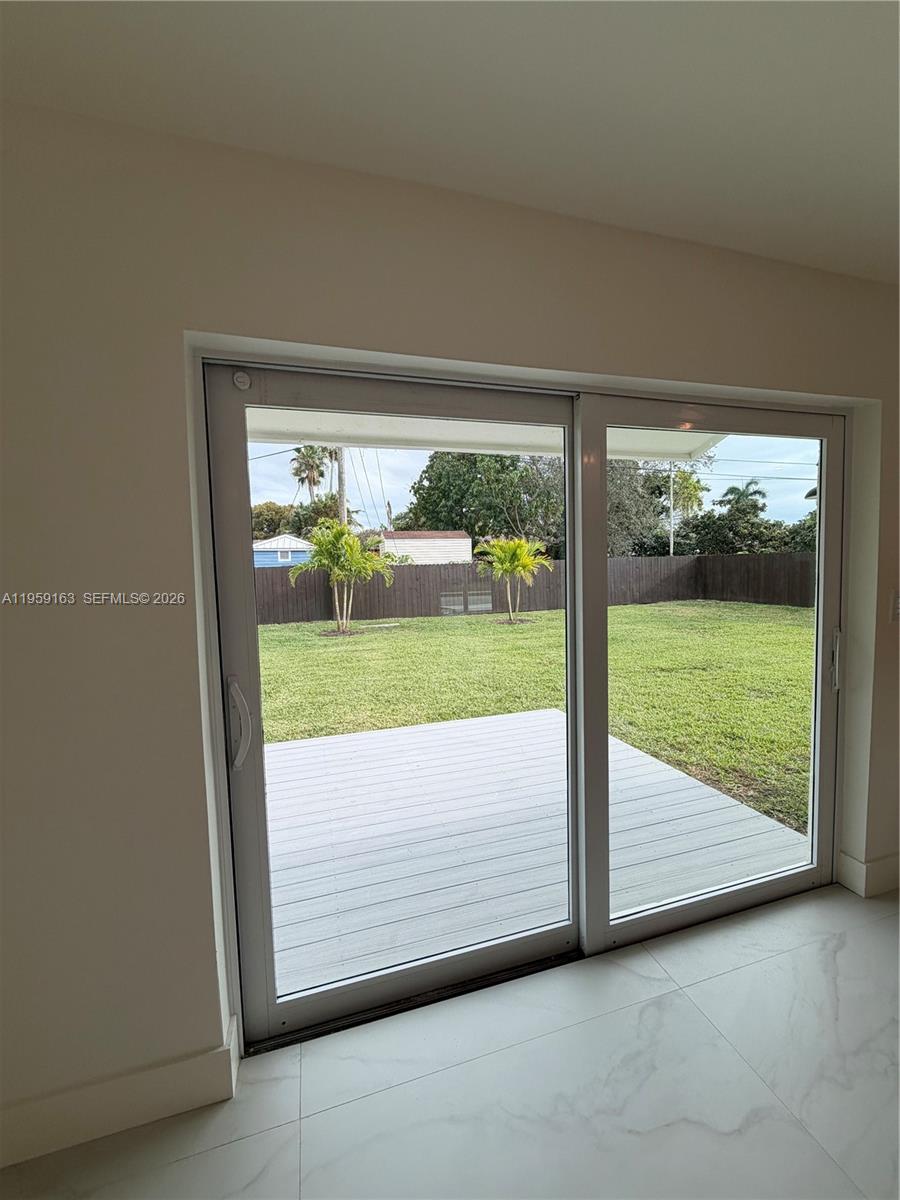 19221 Southwest 92nd Road Cutler Bay, FL 33157 - Photo 13 of 29