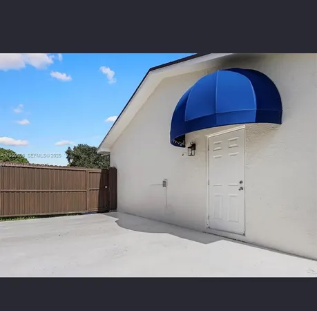 a view of a living room