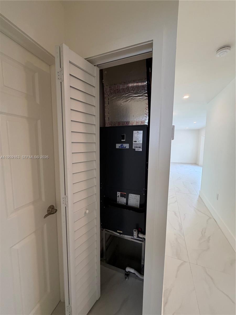 19221 Southwest 92nd Road Cutler Bay, FL 33157 - Photo 22 of 29