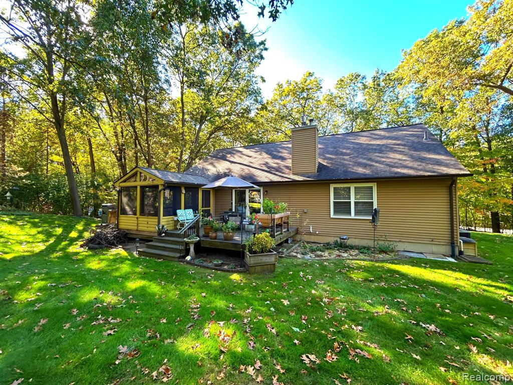4495 Maybee Road Lake Orion, MI 48359 - Photo 30 of 34