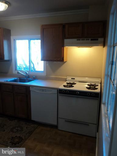 9120 Walden Road Silver Spring, MD 20901 - Photo 14 of 25 Kitchen