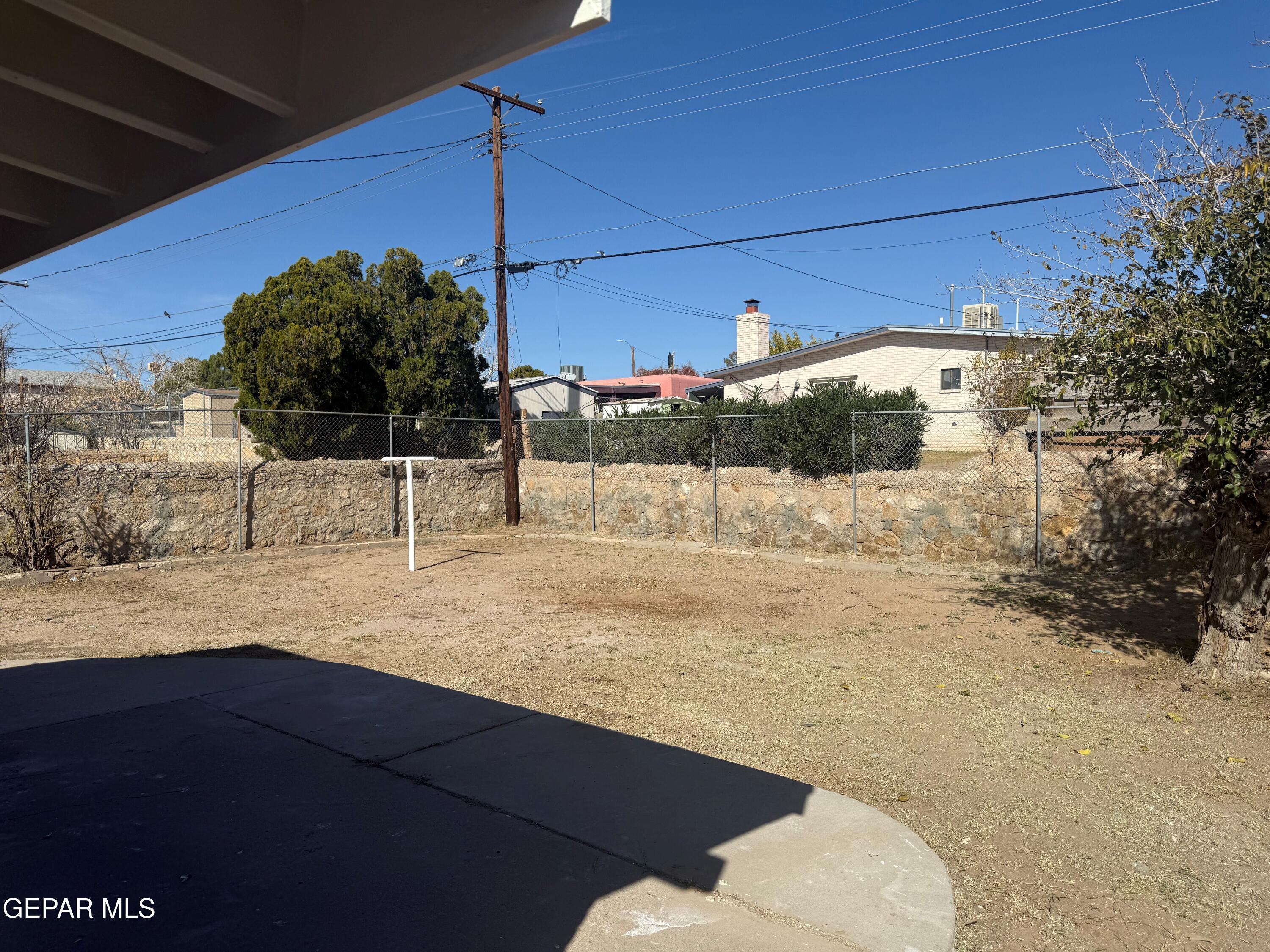 6227 Algonquin Road El Paso, TX 79905 - Photo 11 of 14 a view of a backyard of the house