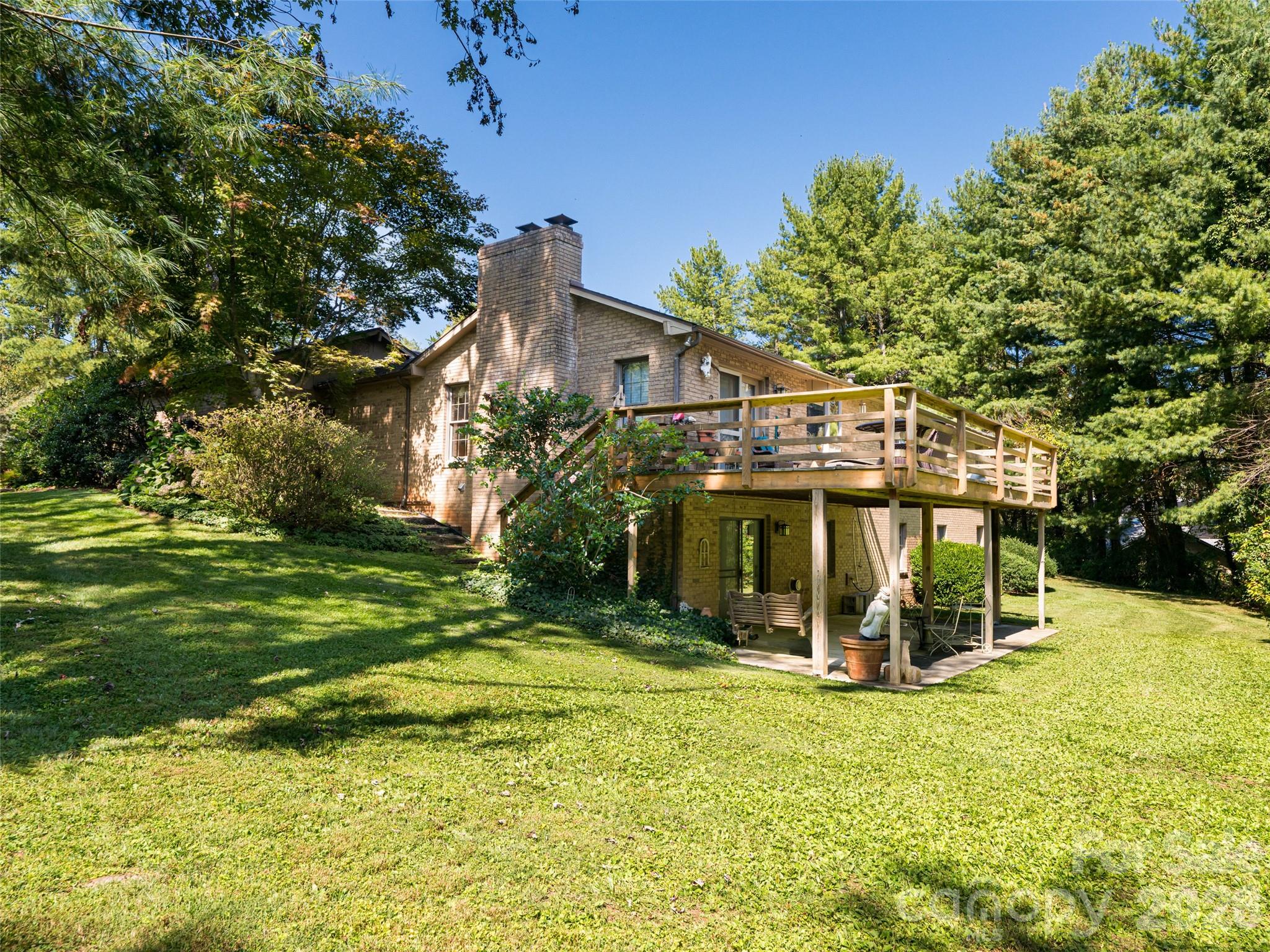 40 Applecross Road Weaverville, NC 28787 - Photo 12 of 46