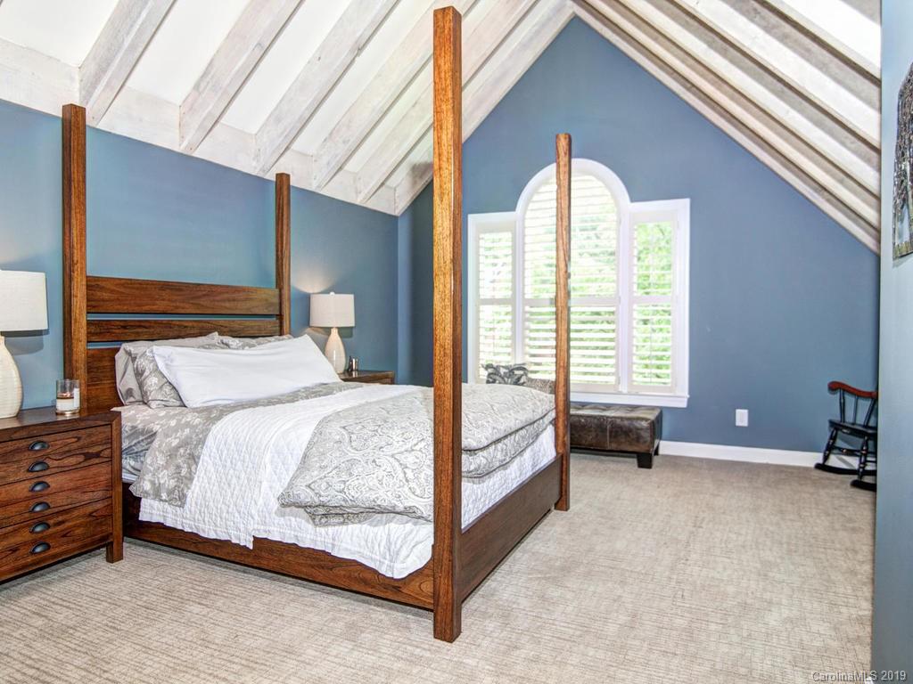 6031 Sharon Road Charlotte, NC 28210 - Photo 17 of 32 Gallery Image 17