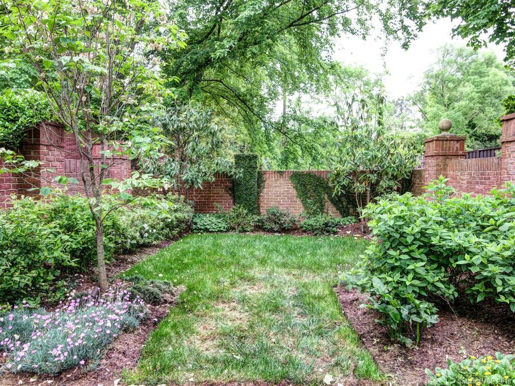6031 Sharon Road Charlotte, NC 28210 - Photo 32 of 32 Gallery Image 32
