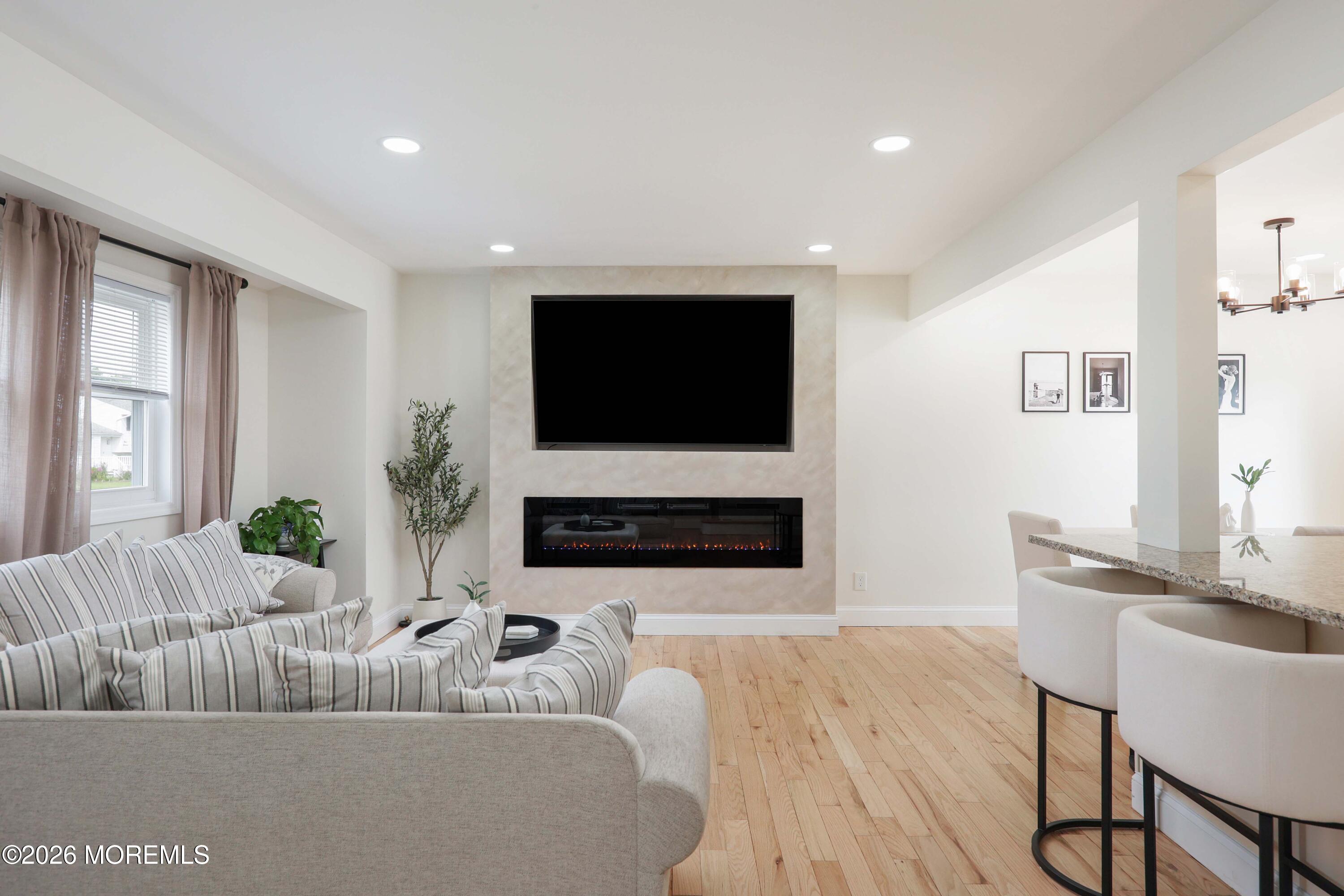 906 Ruth Drive Neptune, NJ 07753 - Photo 7 of 23 758A3233