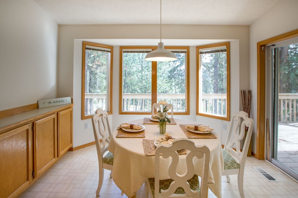 5126 North Riblet View Lane Spokane, WA 99212 - Photo 8 of 20
