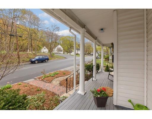 6 Burnham Road Andover, MA 01810 - Photo 3 of 28 Gallery Image 3