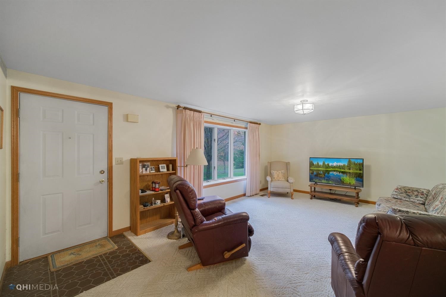5977 East Division Road La Porte, IN 46350 - Photo 12 of 24 Gallery Image 12
