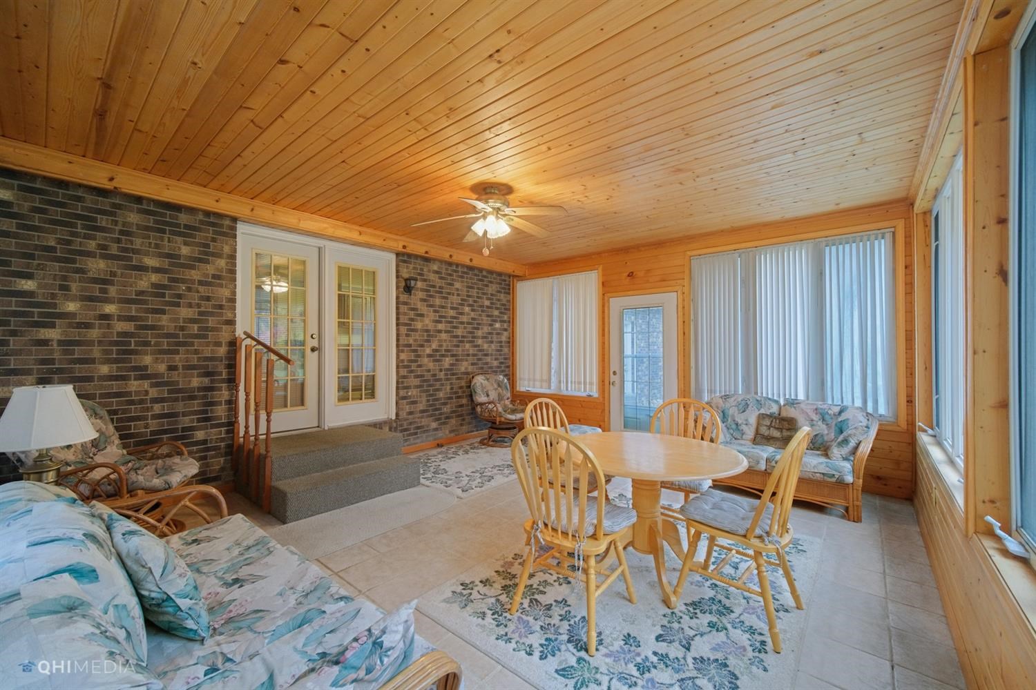 5977 East Division Road La Porte, IN 46350 - Photo 15 of 24 Gallery Image 15