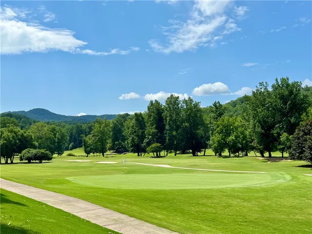 $16,000 | 124 Falcon Crest Way, Pickens, SC 29671