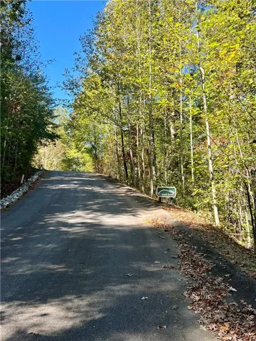 $16,000 | 124 Falcon Crest Way, Pickens, SC 29671