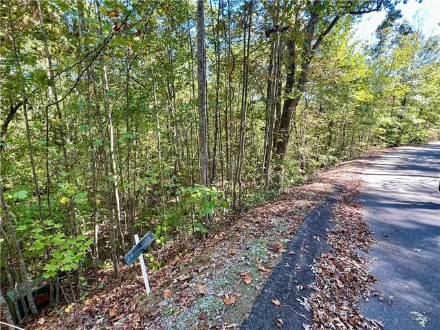 $16,000 | 124 Falcon Crest Way, Pickens, SC 29671