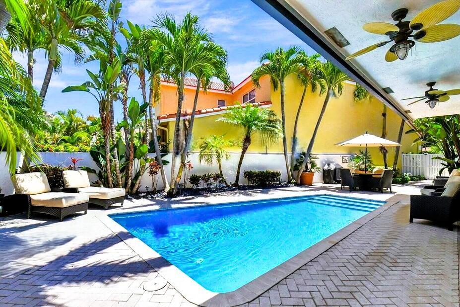 3567 Commodore Circle Delray Beach, FL 33483 - Photo 3 of 76 Pool view