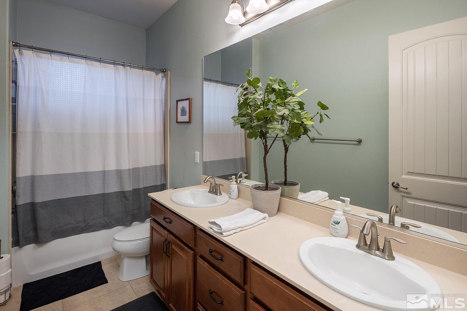 2375 Maple Leaf Trail Reno, NV 89523 - Photo 19 of 40 Photo 19