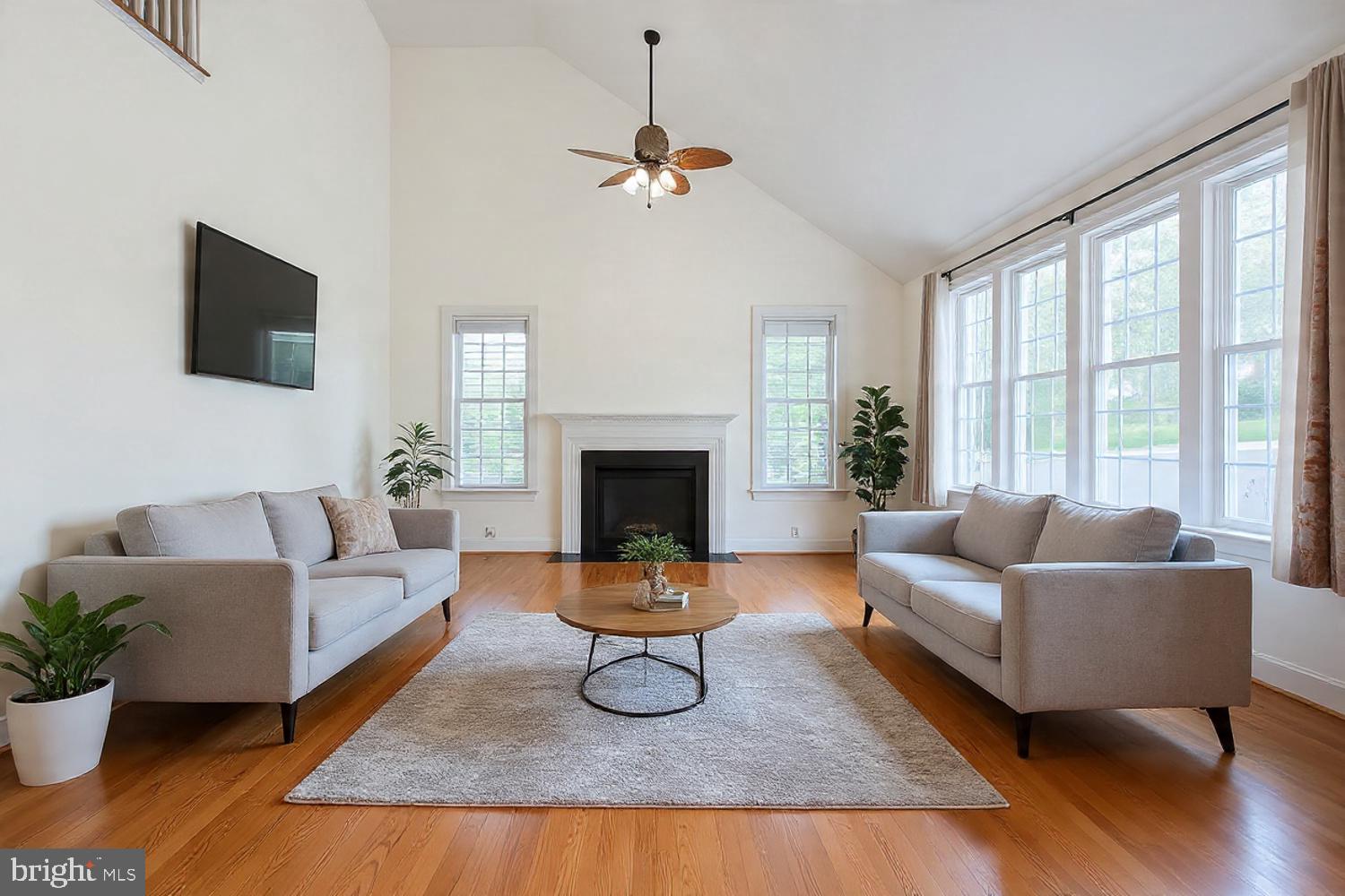 3403 Logstone Drive Triangle, VA 22172 - Photo 16 of 66 a living room with furniture and a fireplace