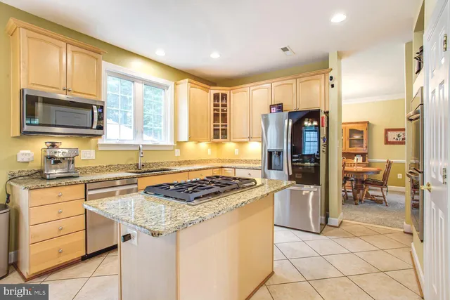 a view of livingroom with natural light