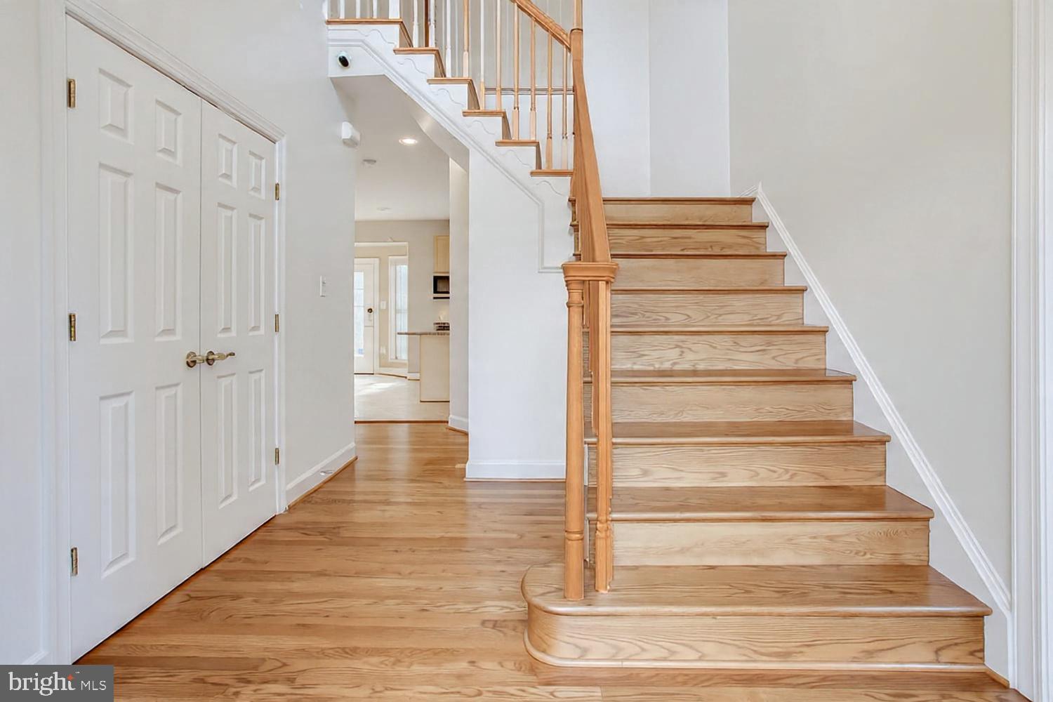 3403 Logstone Drive Triangle, VA 22172 - Photo 5 of 66 a view of an entryway