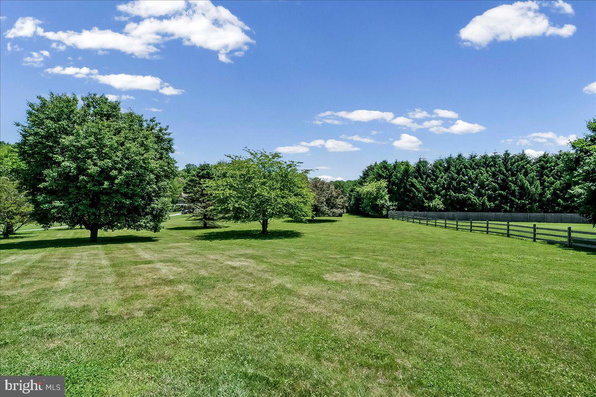 508 Ash Road Coatesville, PA 19320 - Photo 31 of 44