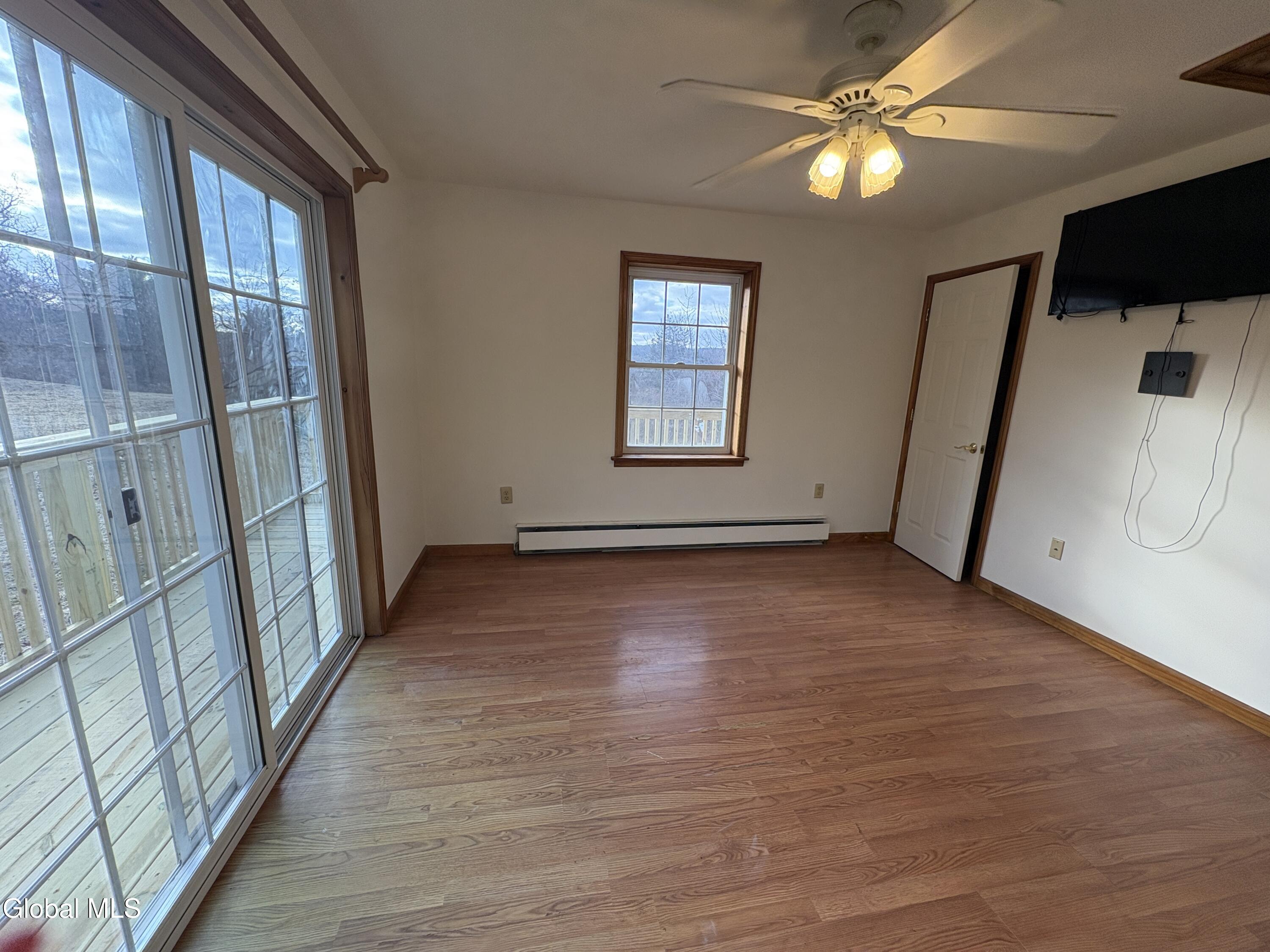 418 High Rock Road New Baltimore, NY 12192 - Photo 11 of 28 IMG_3429