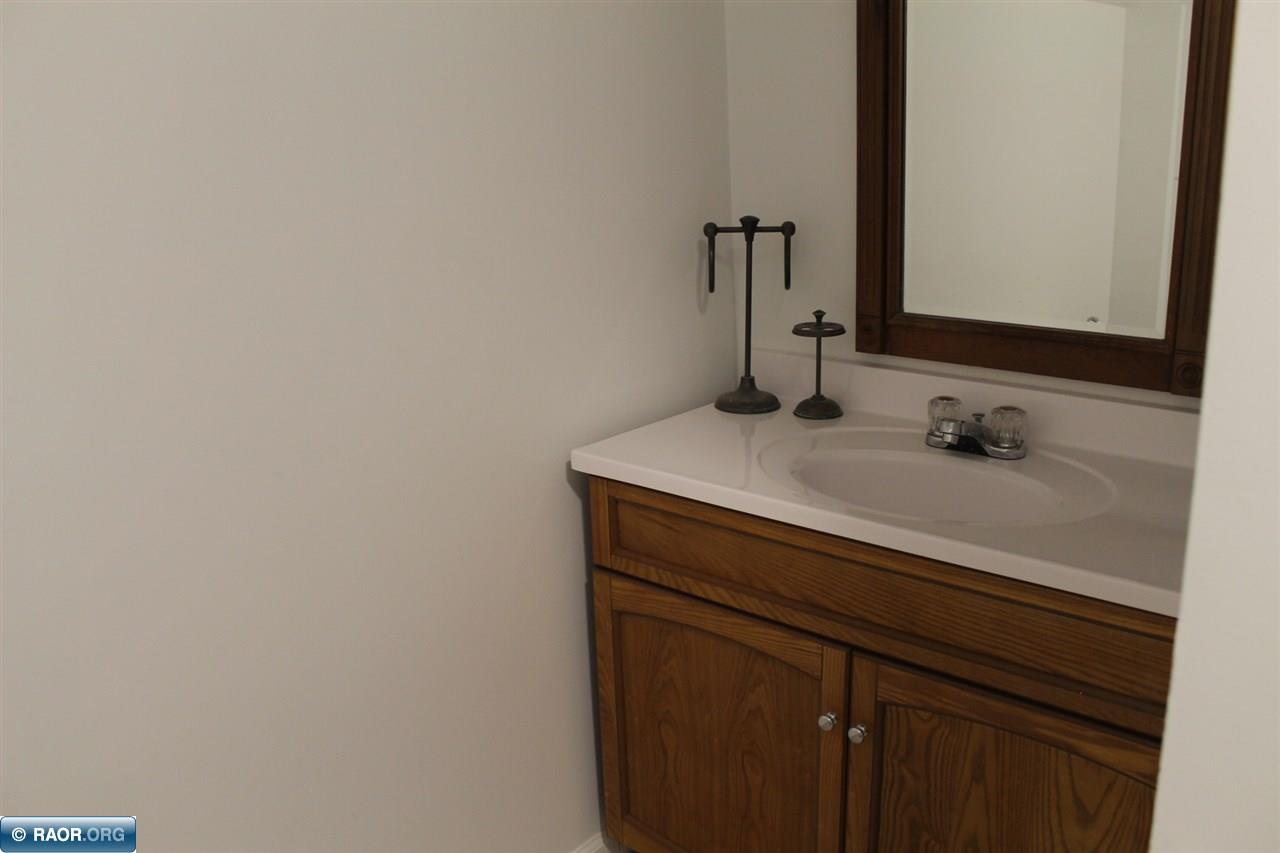 504 Broadway Gilbert, MN 55741 - Photo 18 of 26