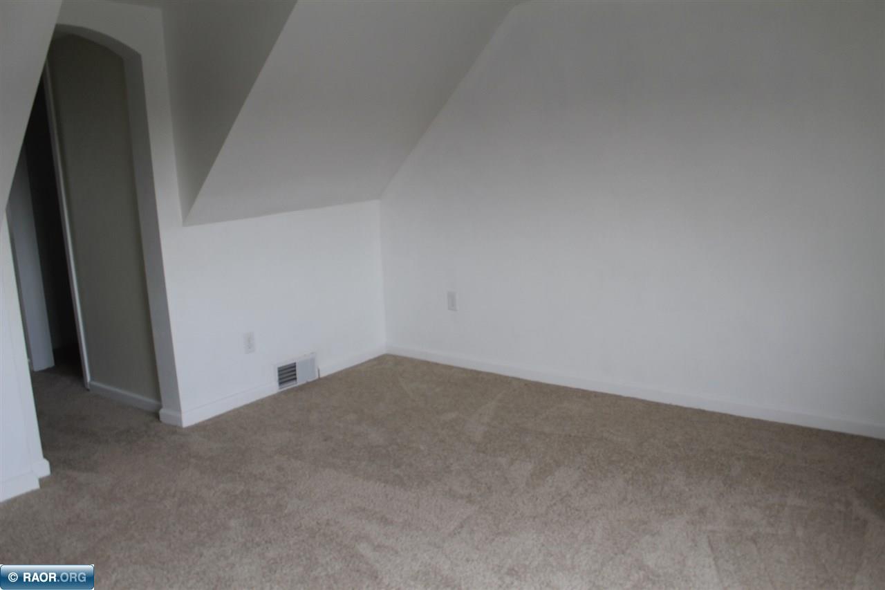 504 Broadway Gilbert, MN 55741 - Photo 20 of 26