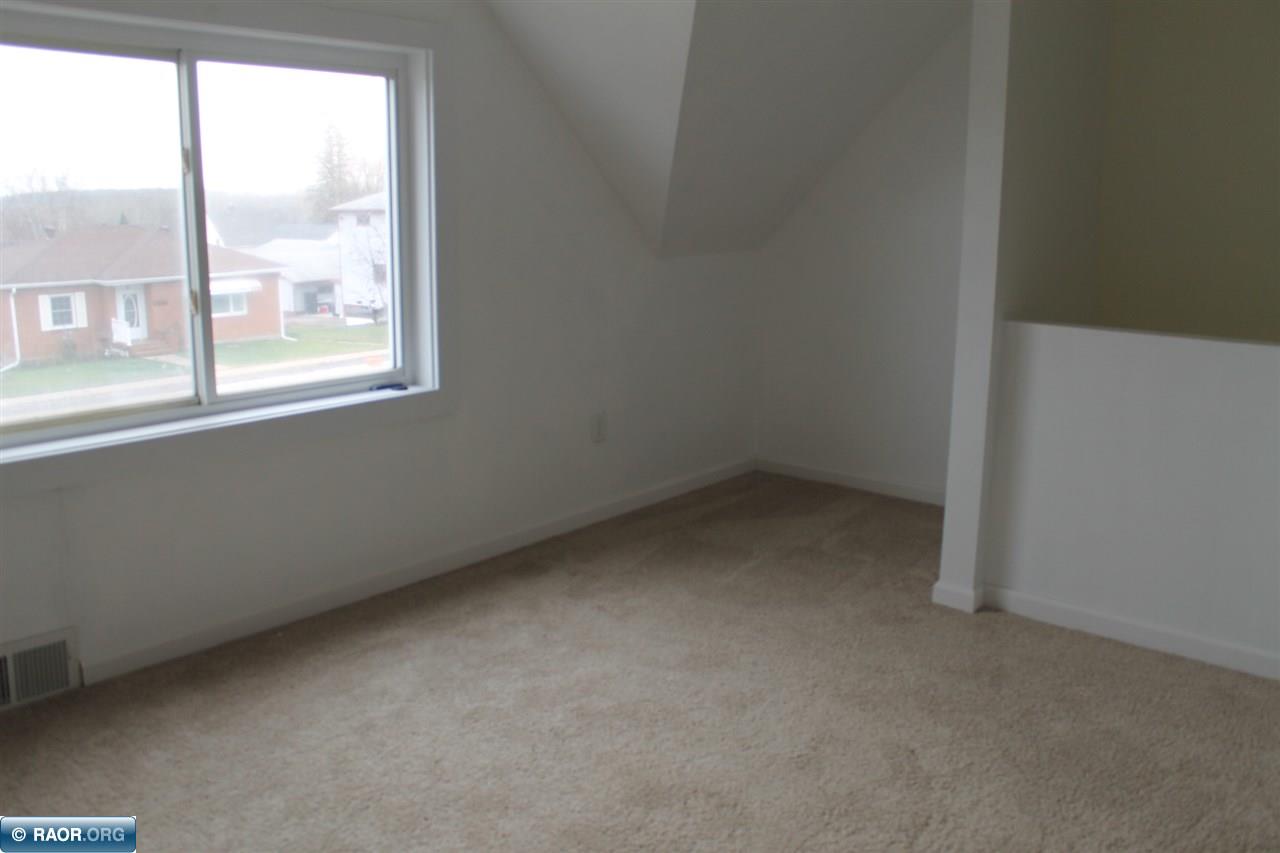 504 Broadway Gilbert, MN 55741 - Photo 22 of 26