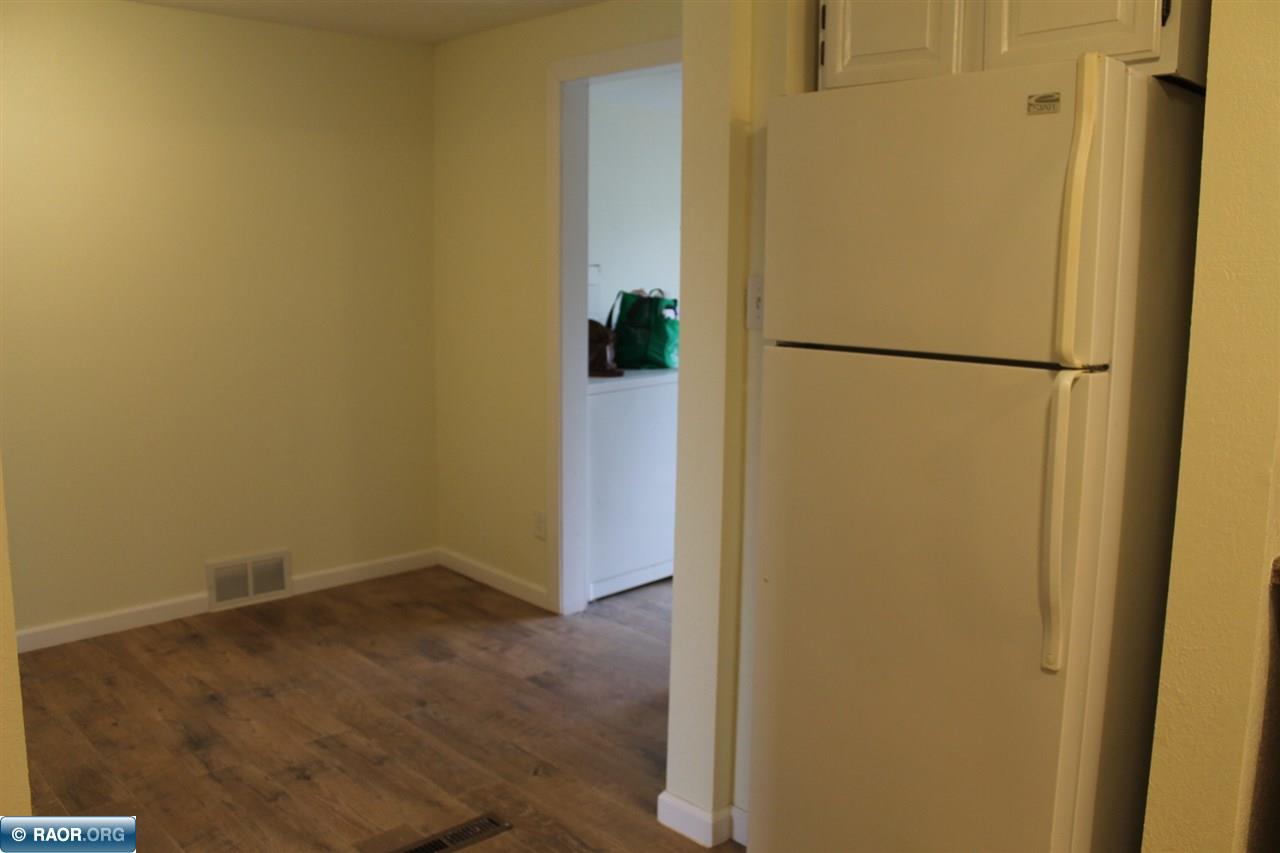 504 Broadway Gilbert, MN 55741 - Photo 5 of 26