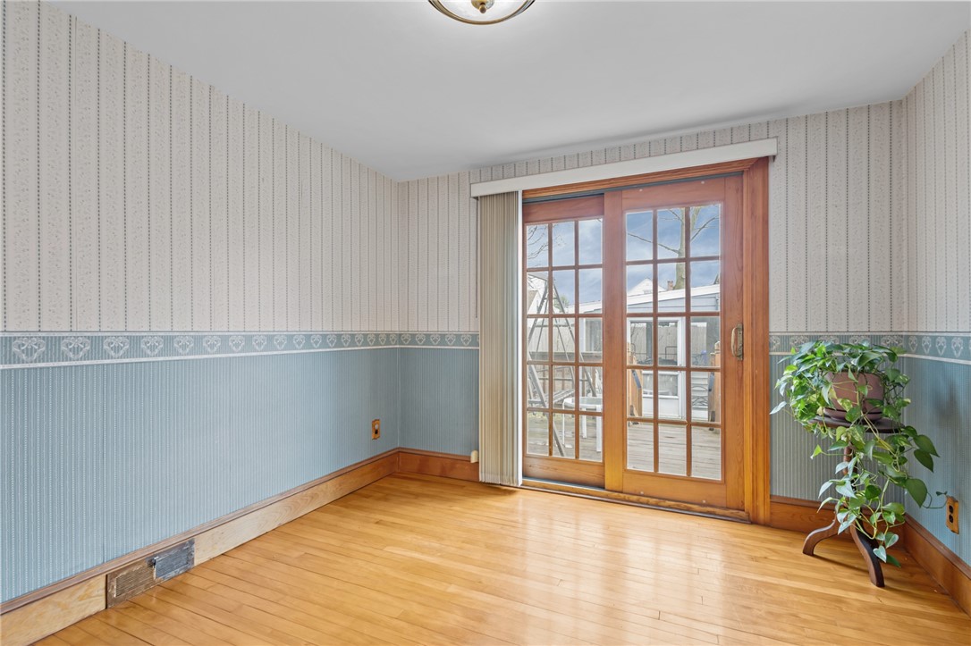 28 Corrente Avenue Pawtucket, RI 02861 - Photo 14 of 37