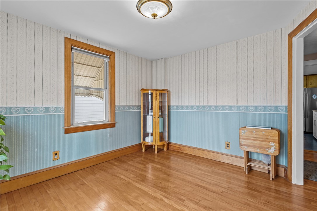 28 Corrente Avenue Pawtucket, RI 02861 - Photo 15 of 37
