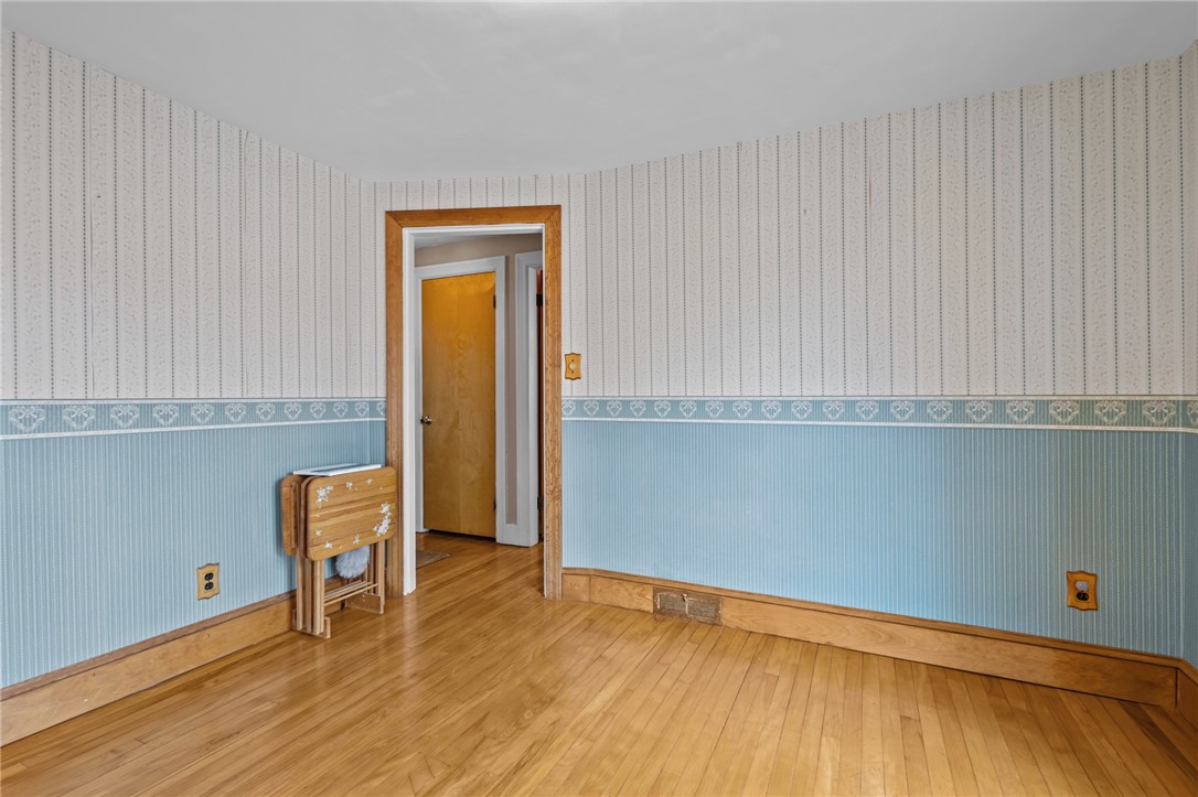 28 Corrente Avenue Pawtucket, RI 02861 - Photo 16 of 37