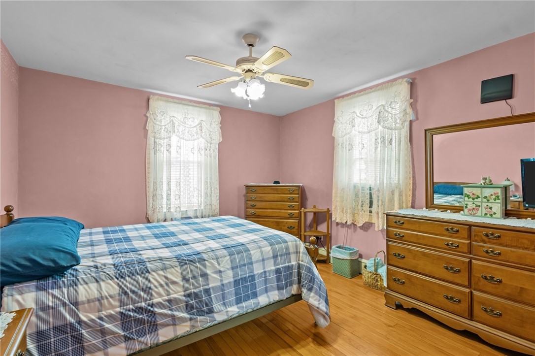 28 Corrente Avenue Pawtucket, RI 02861 - Photo 17 of 37