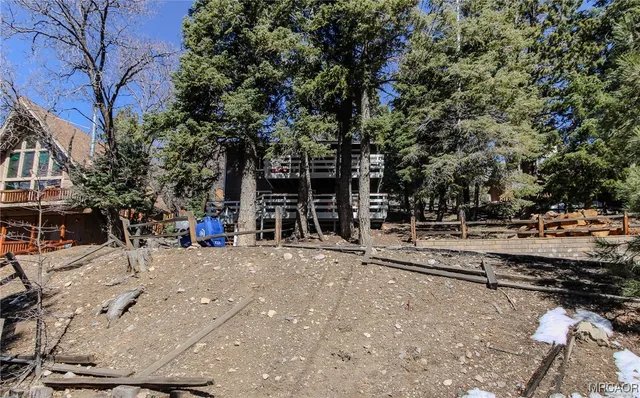 $2,000 | 43394 Bow Canyon Road, Big Bear Lake, CA 92315