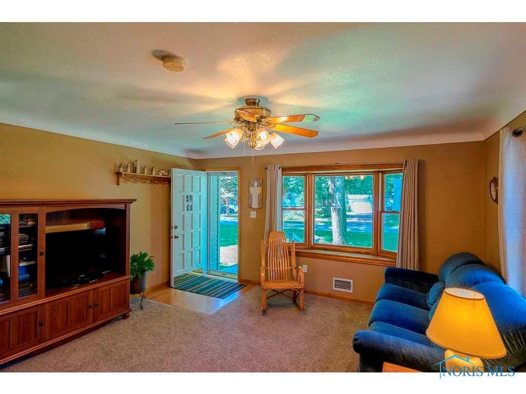 5368 Rowland Road Toledo, OH 43613 - Photo 4 of 20 Gallery Image 4