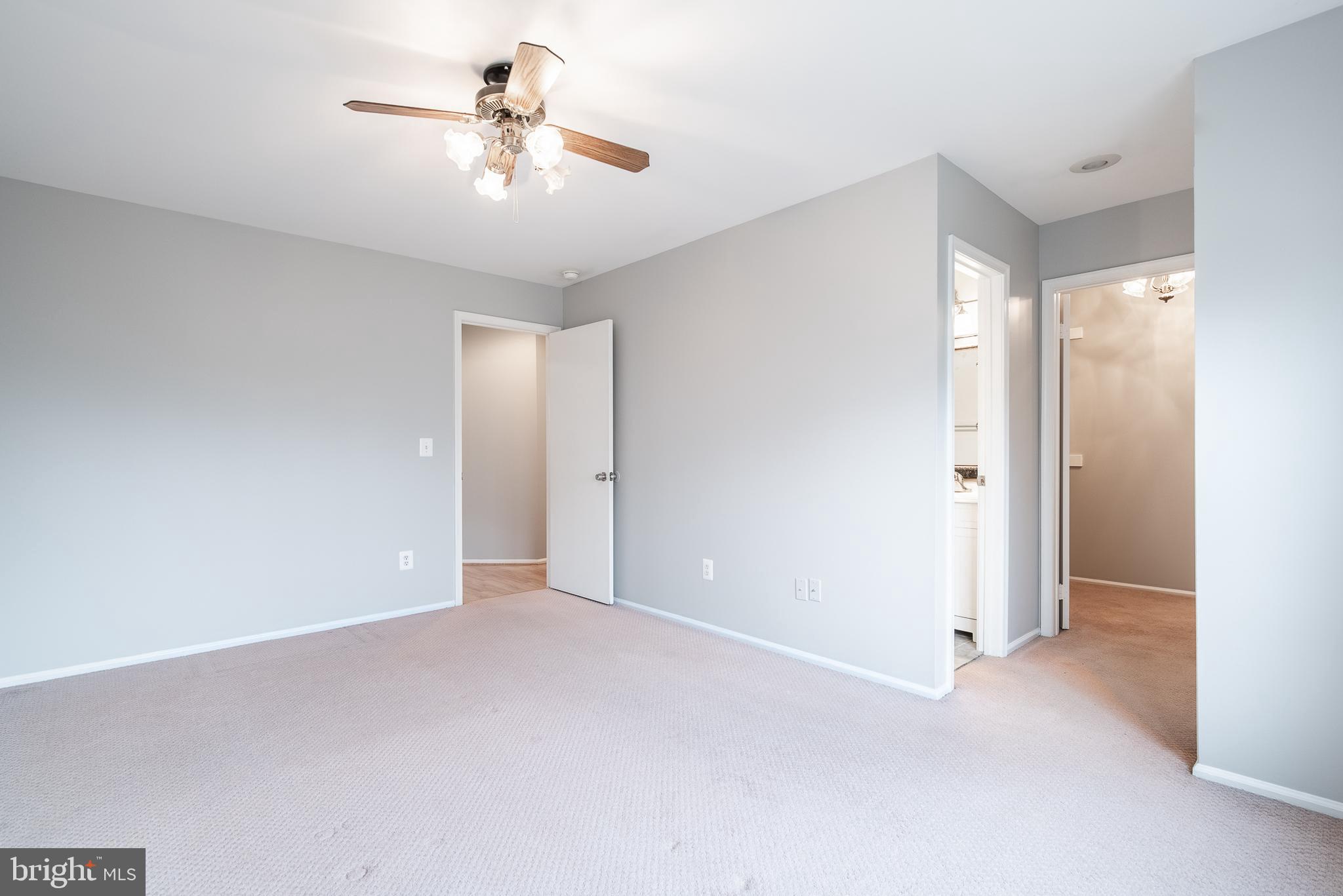 14 Braxton Drive Sterling, VA 20165 - Photo 20 of 41