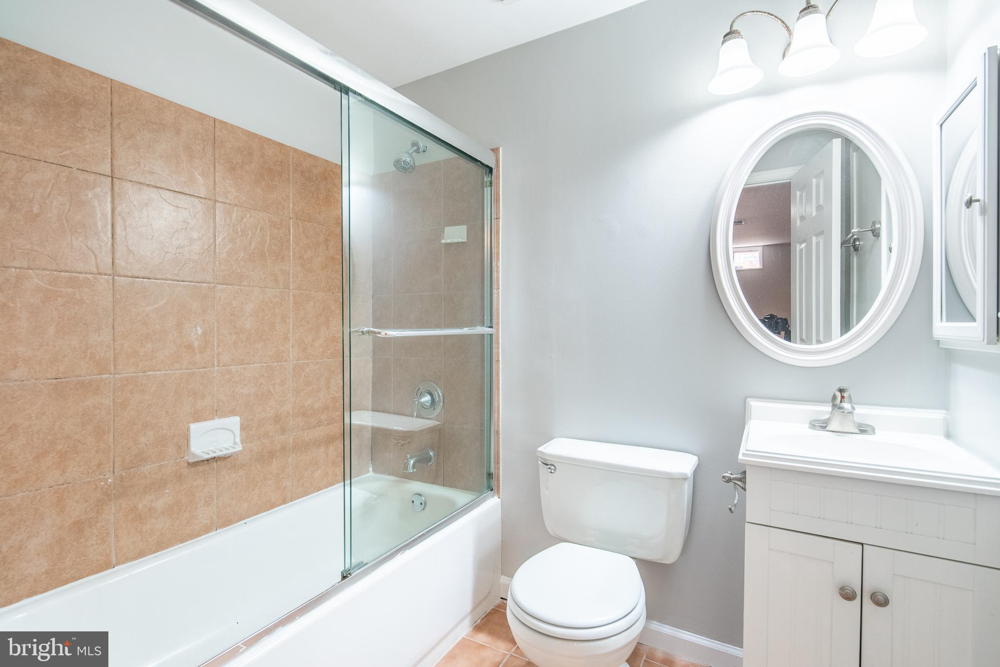 14 Braxton Drive Sterling, VA 20165 - Photo 36 of 41