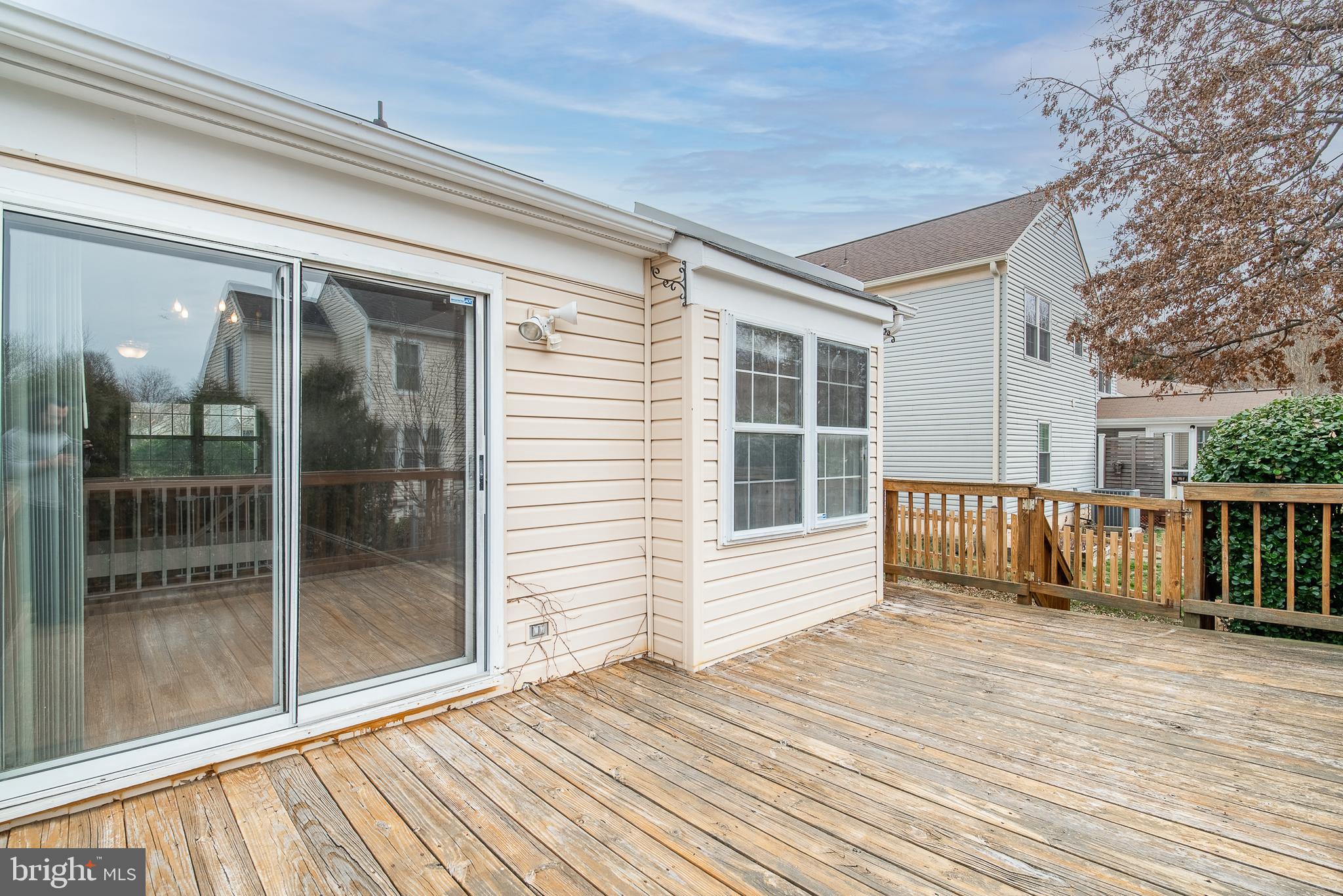 14 Braxton Drive Sterling, VA 20165 - Photo 37 of 41