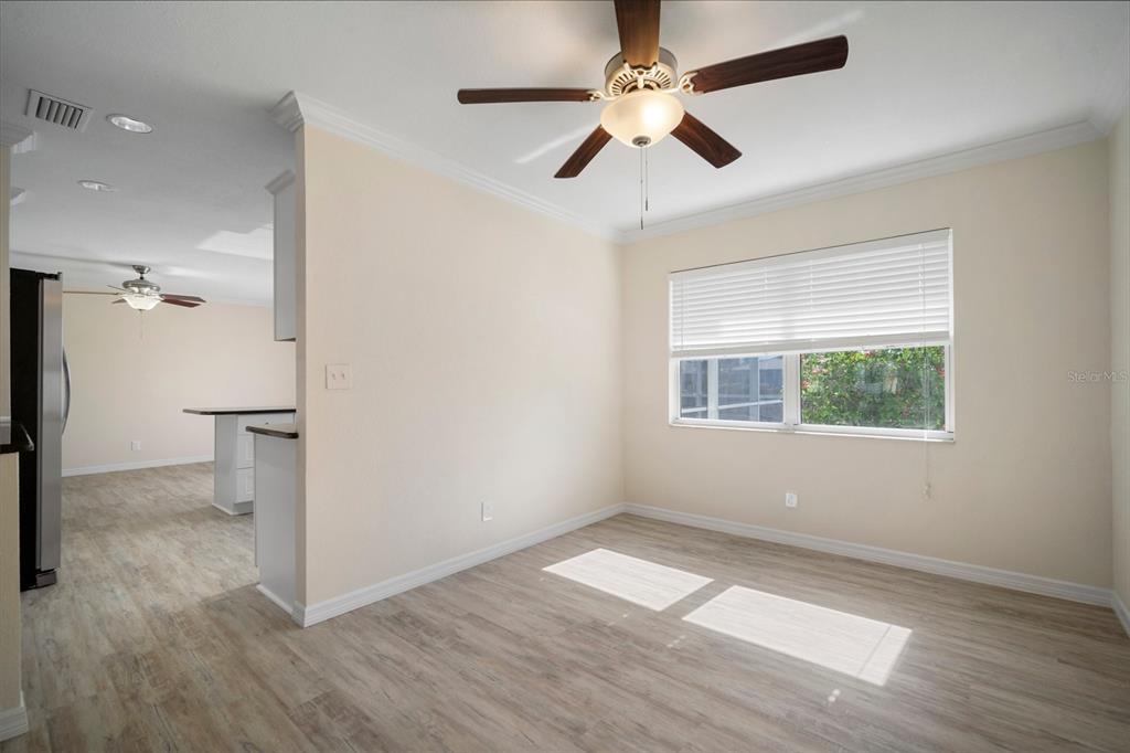 910 Spindle Palm Way Apollo Beach, FL 33572 - Photo 14 of 41