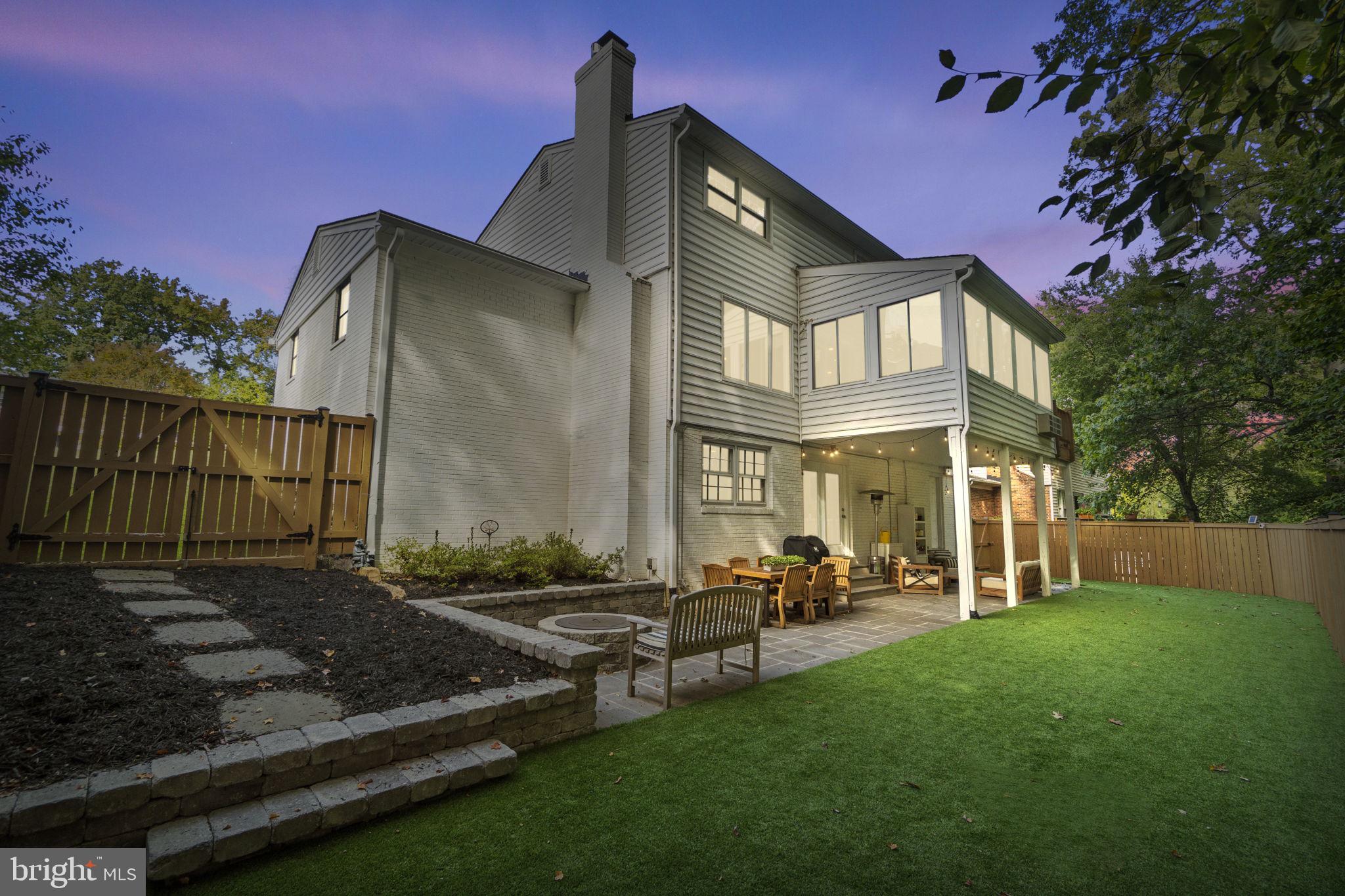 6113 Beech Tree Drive Alexandria, VA 22310 - Photo 4 of 11