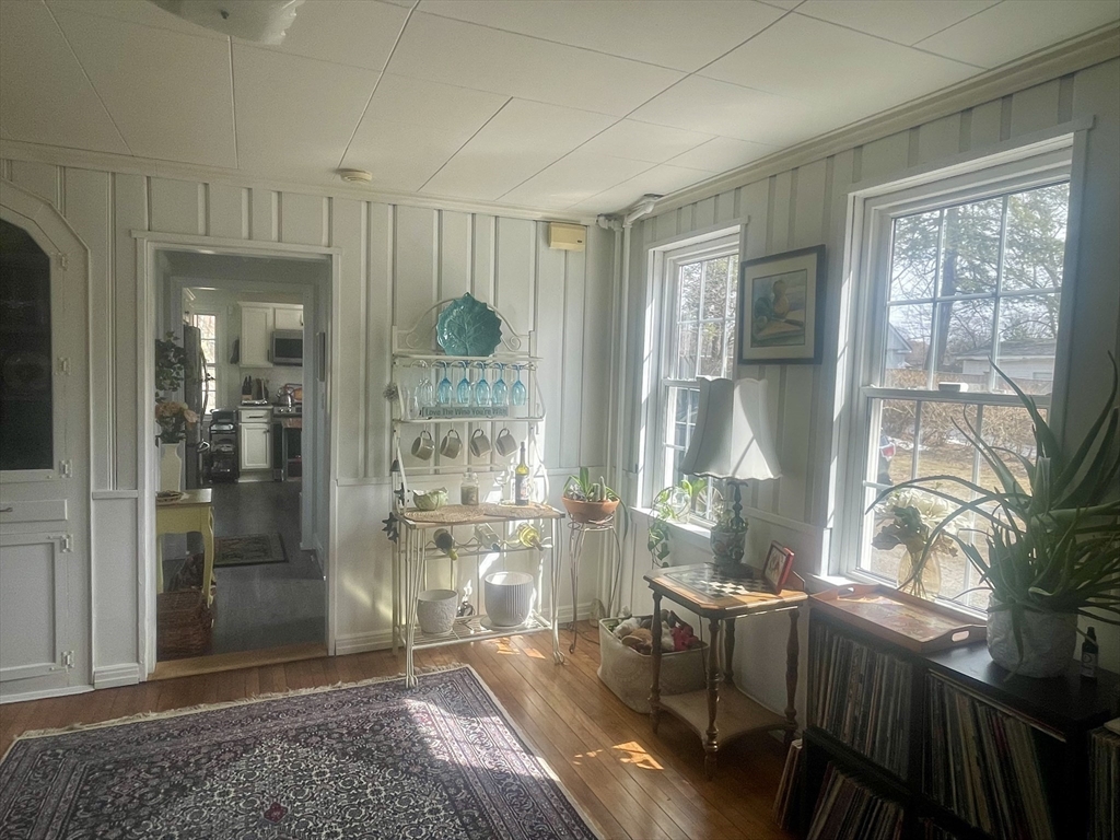 85 West Main Street Georgetown, MA 01833 - Photo 12 of 32