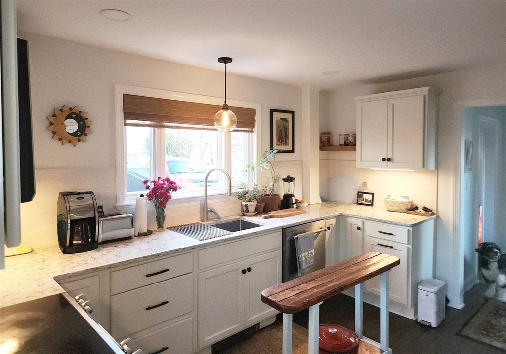 85 West Main Street Georgetown, MA 01833 - Photo 15 of 40