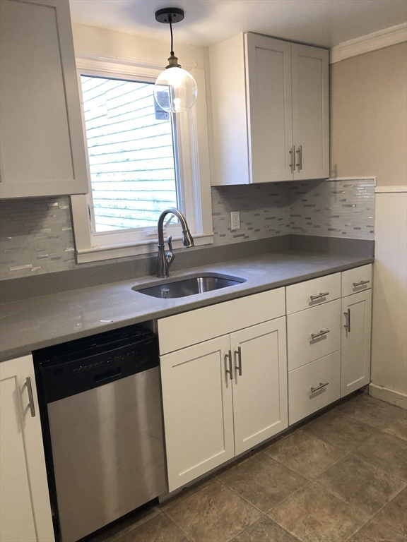 85 West Main Street Georgetown, MA 01833 - Photo 27 of 40
